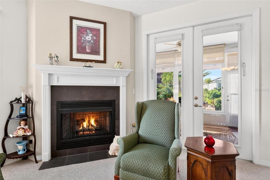 For Sale: $279,000 (3 beds, 2 baths, 1601 Square Feet)