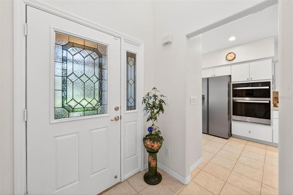 For Sale: $279,000 (3 beds, 2 baths, 1601 Square Feet)