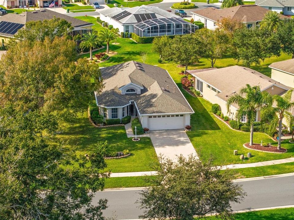 For Sale: $279,000 (3 beds, 2 baths, 1601 Square Feet)