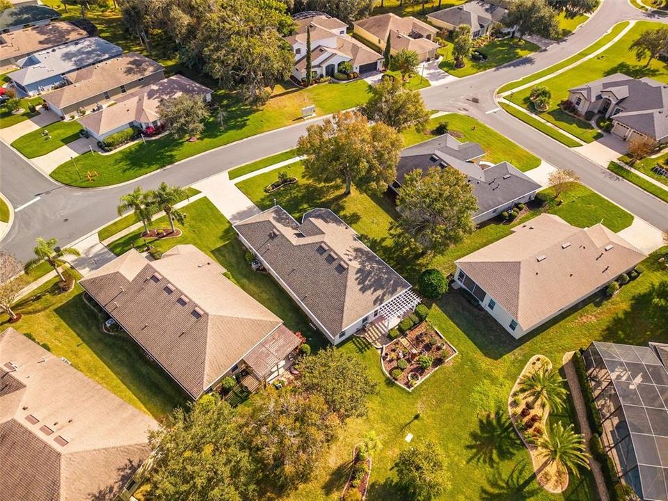 For Sale: $279,000 (3 beds, 2 baths, 1601 Square Feet)