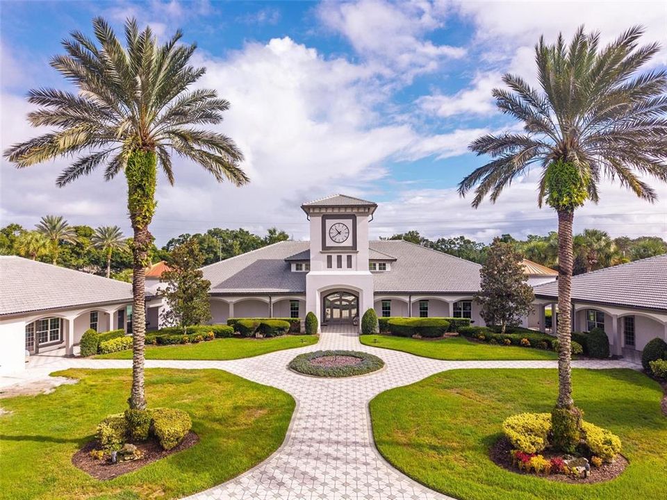 For Sale: $279,000 (3 beds, 2 baths, 1601 Square Feet)