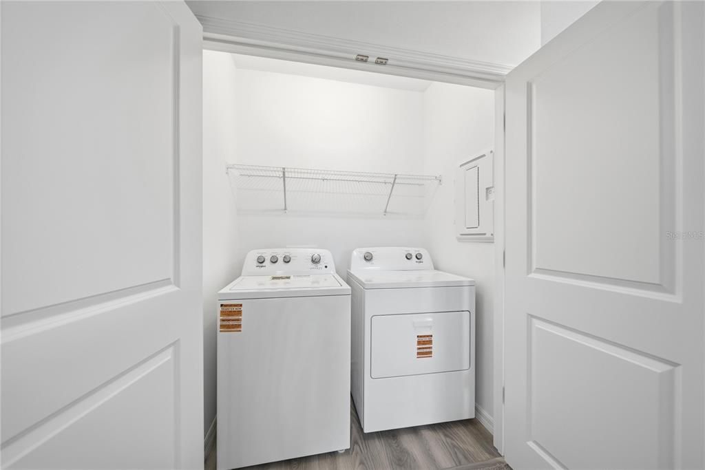 For Rent: $2,300 (3 beds, 2 baths, 1463 Square Feet)