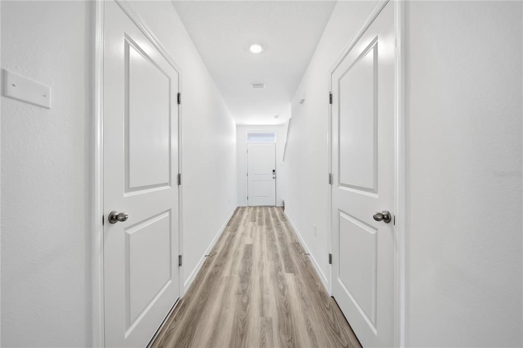 For Rent: $2,300 (3 beds, 2 baths, 1463 Square Feet)