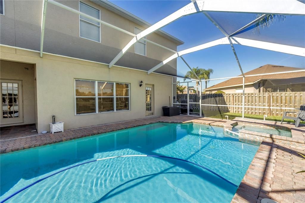 待售: $659,900 (5 贝兹, 3 浴室, 2790 平方英尺)