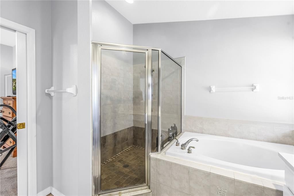 待售: $659,900 (5 贝兹, 3 浴室, 2790 平方英尺)