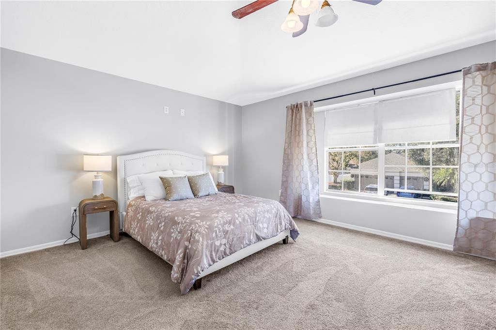 待售: $659,900 (5 贝兹, 3 浴室, 2790 平方英尺)