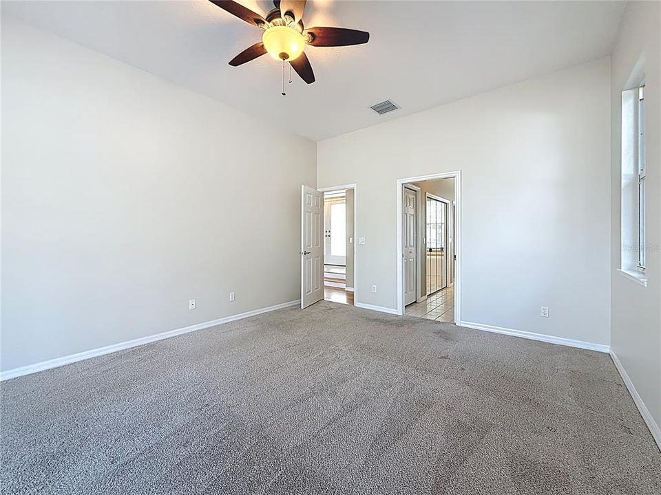 На продажу: $875,000 (4 спален, 3 ванн, 2488 Квадратных фут)