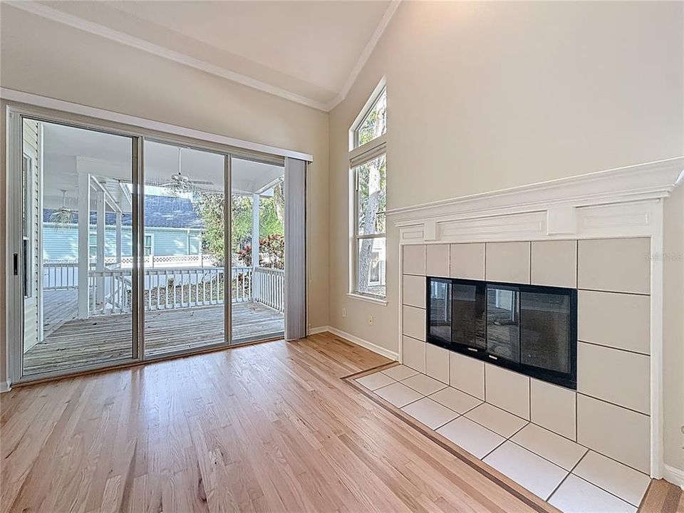 На продажу: $875,000 (4 спален, 3 ванн, 2488 Квадратных фут)