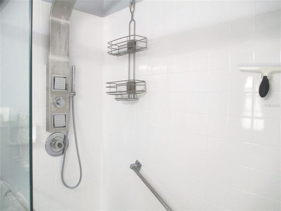 En Venta: $199,000 (2 camas, 2 baños, 1138 Pies cuadrados)