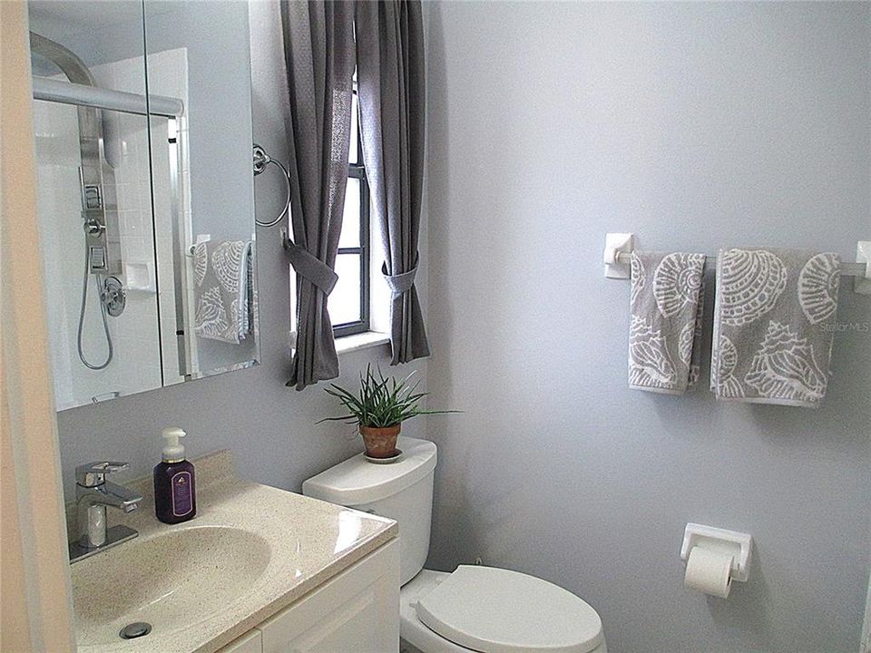 En Venta: $199,000 (2 camas, 2 baños, 1138 Pies cuadrados)