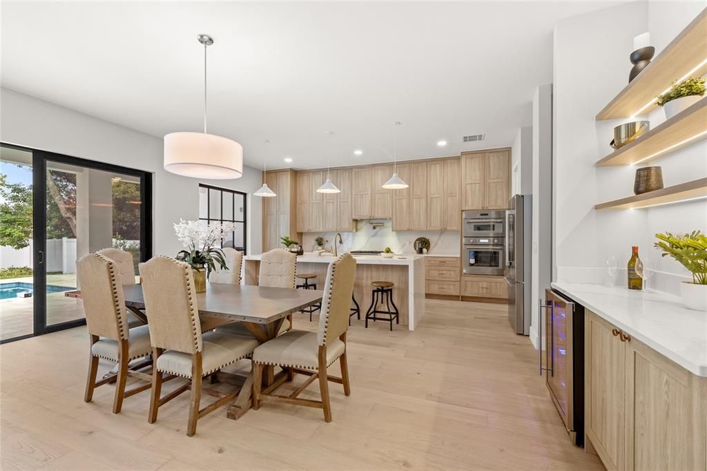 En Venta: $1,499,000 (5 camas, 3 baños, 3470 Pies cuadrados)