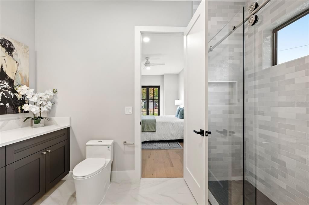 En Venta: $1,499,000 (5 camas, 3 baños, 3470 Pies cuadrados)