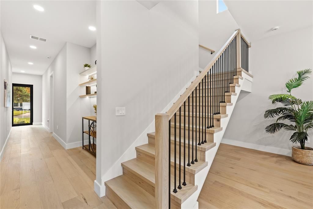 En Venta: $1,499,000 (5 camas, 3 baños, 3470 Pies cuadrados)