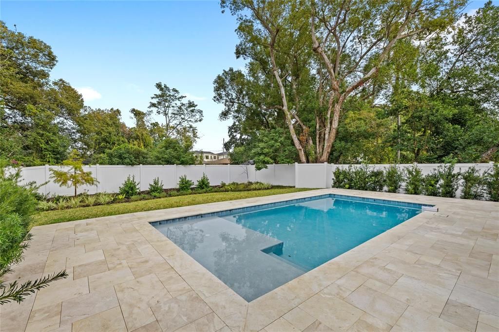 En Venta: $1,499,000 (5 camas, 3 baños, 3470 Pies cuadrados)