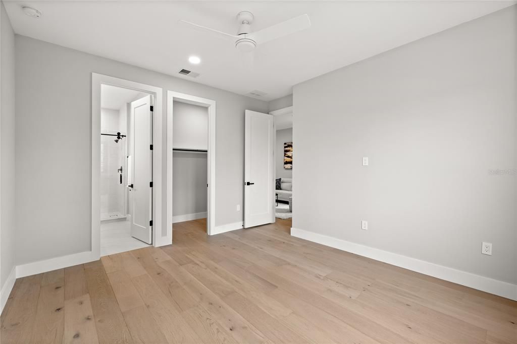 En Venta: $1,499,000 (5 camas, 3 baños, 3470 Pies cuadrados)