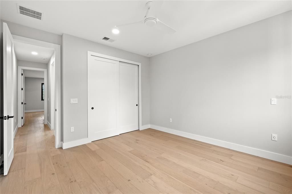 En Venta: $1,499,000 (5 camas, 3 baños, 3470 Pies cuadrados)