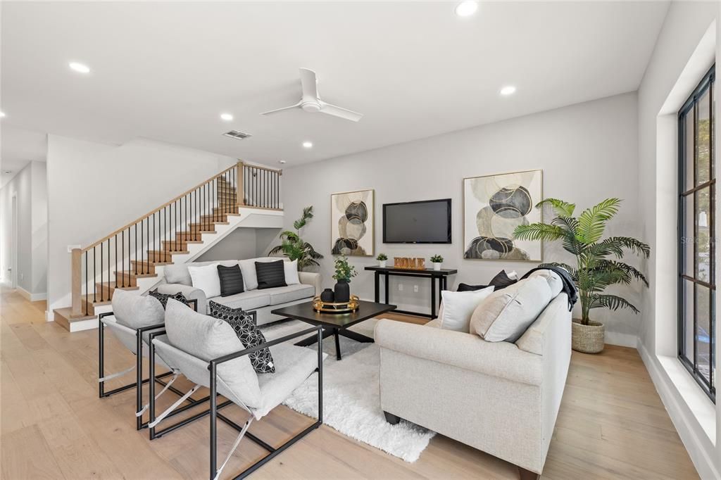 En Venta: $1,499,000 (5 camas, 3 baños, 3470 Pies cuadrados)