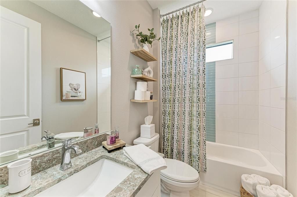 For Sale: $575,000 (2 beds, 2 baths, 1852 Square Feet)