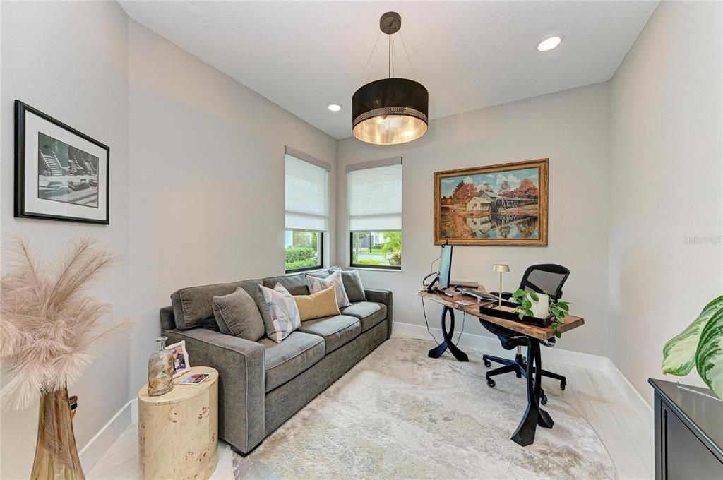 For Sale: $575,000 (2 beds, 2 baths, 1852 Square Feet)