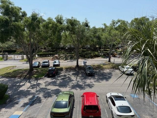 На продажу: $165,000 (2 спален, 2 ванн, 962 Квадратных фут)