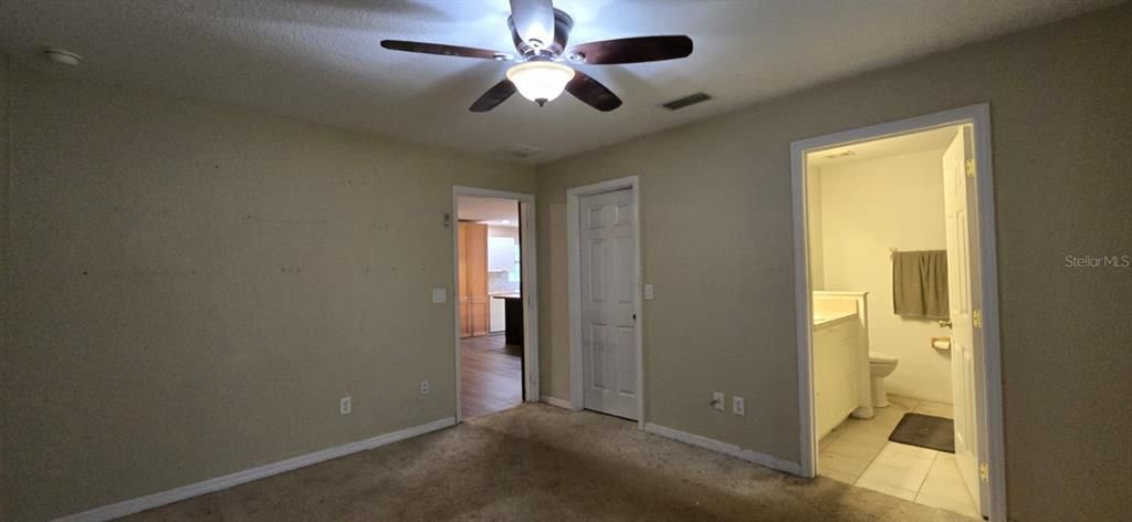 En Venta: $199,000 (3 camas, 2 baños, 1560 Pies cuadrados)