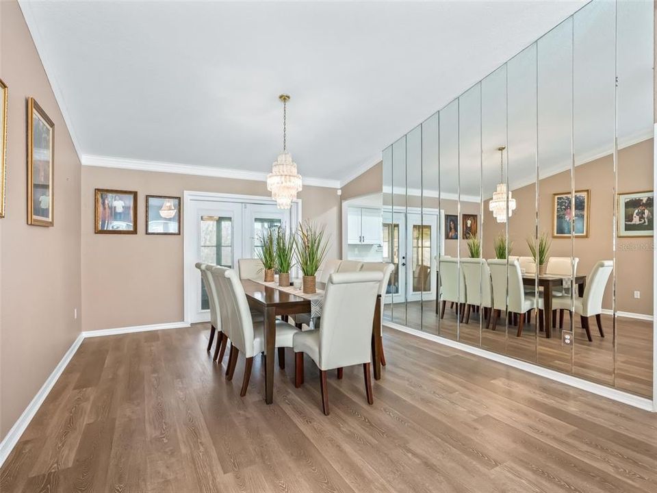 En Venta: $419,000 (3 camas, 2 baños, 1678 Pies cuadrados)