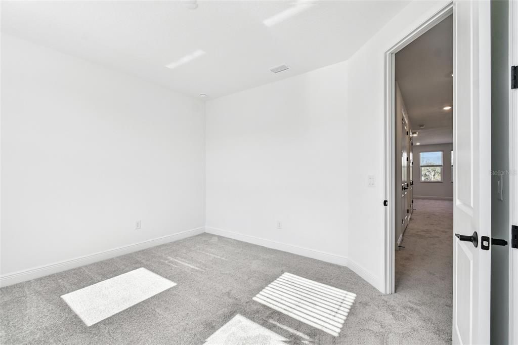 En Venta: $1,021,999 (4 camas, 3 baños, 3774 Pies cuadrados)