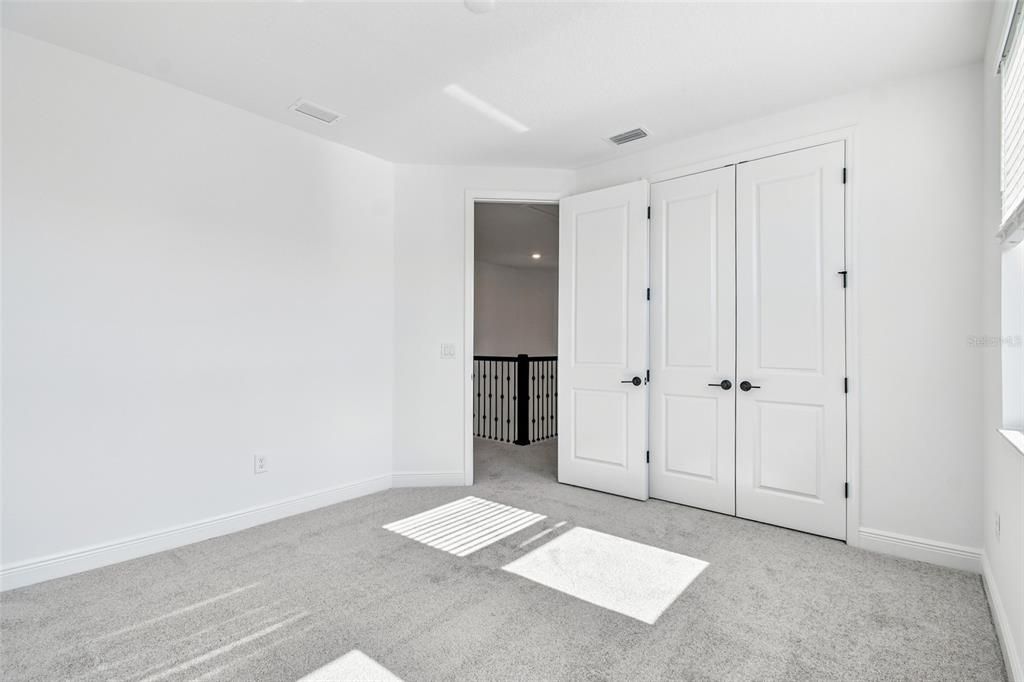 En Venta: $1,021,999 (4 camas, 3 baños, 3774 Pies cuadrados)