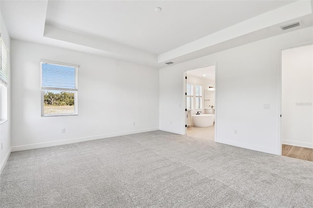 En Venta: $1,021,999 (4 camas, 3 baños, 3774 Pies cuadrados)