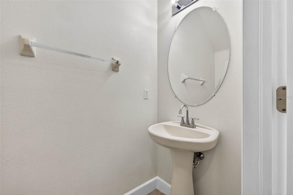 待售: $355,000 (3 贝兹, 2 浴室, 1500 平方英尺)