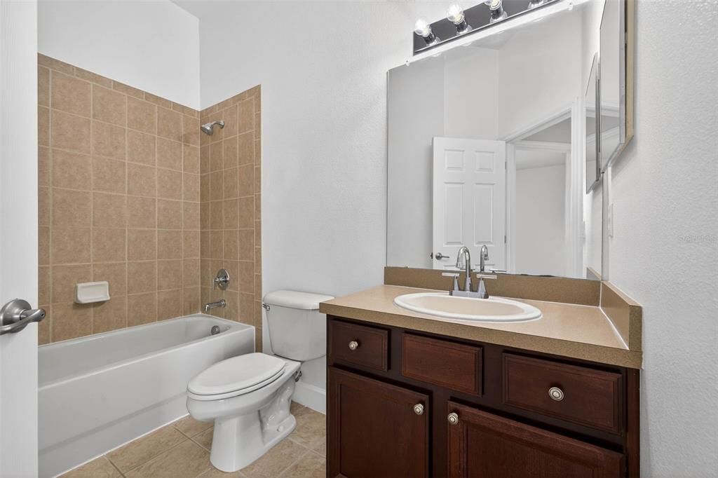 待售: $355,000 (3 贝兹, 2 浴室, 1500 平方英尺)