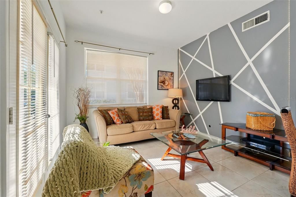 For Sale: $245,000 (4 beds, 3 baths, 1470 Square Feet)