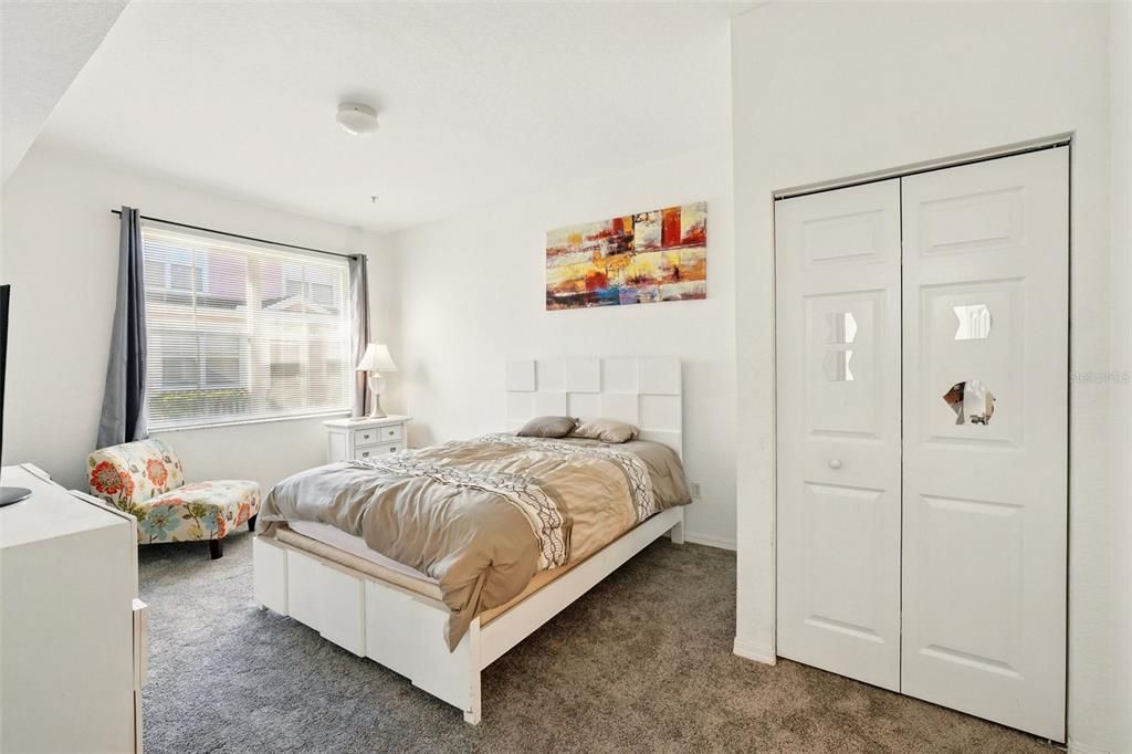 For Sale: $245,000 (4 beds, 3 baths, 1470 Square Feet)