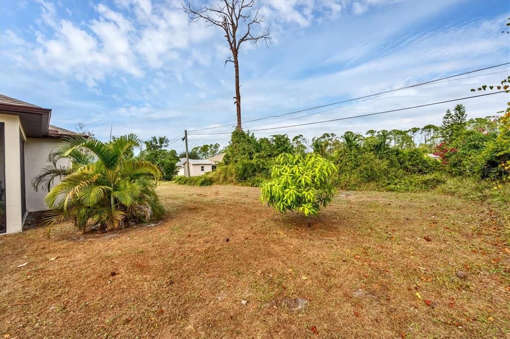 На продажу: $379,000 (3 спален, 2 ванн, 1656 Квадратных фут)