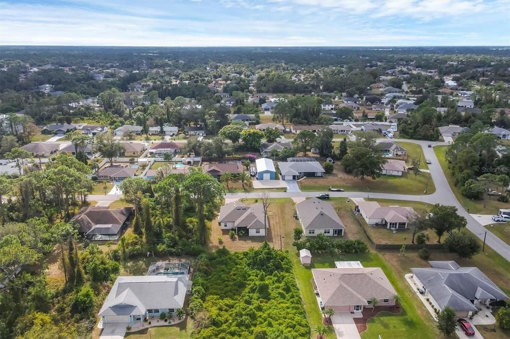 На продажу: $379,000 (3 спален, 2 ванн, 1656 Квадратных фут)