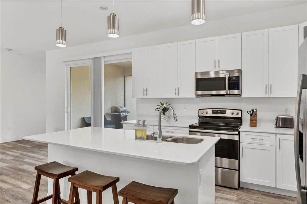 На продажу: $379,000 (3 спален, 2 ванн, 1656 Квадратных фут)