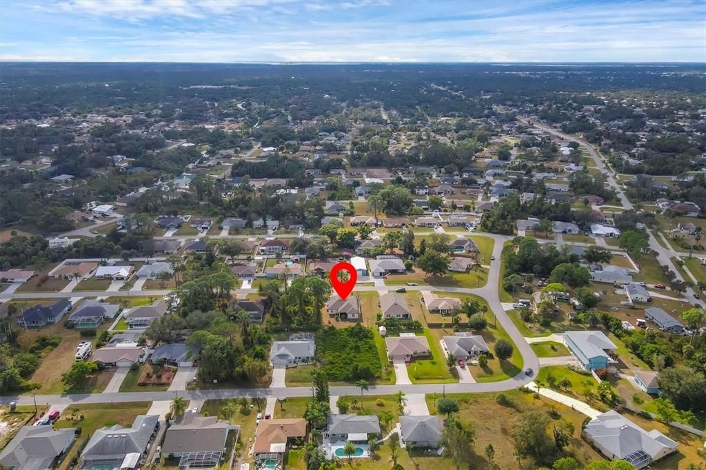 На продажу: $379,000 (3 спален, 2 ванн, 1656 Квадратных фут)