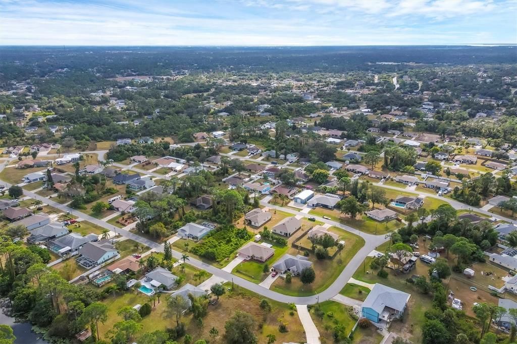 На продажу: $379,000 (3 спален, 2 ванн, 1656 Квадратных фут)