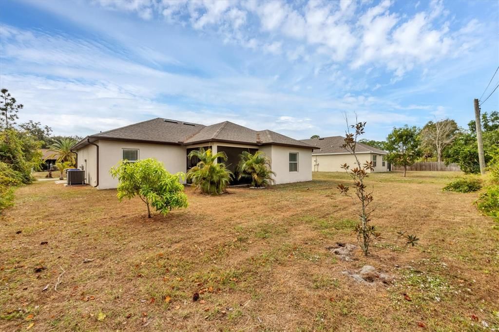 На продажу: $379,000 (3 спален, 2 ванн, 1656 Квадратных фут)