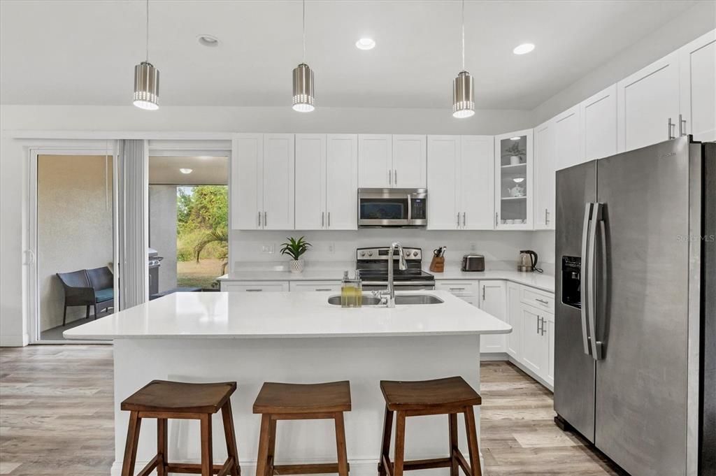 На продажу: $379,000 (3 спален, 2 ванн, 1656 Квадратных фут)