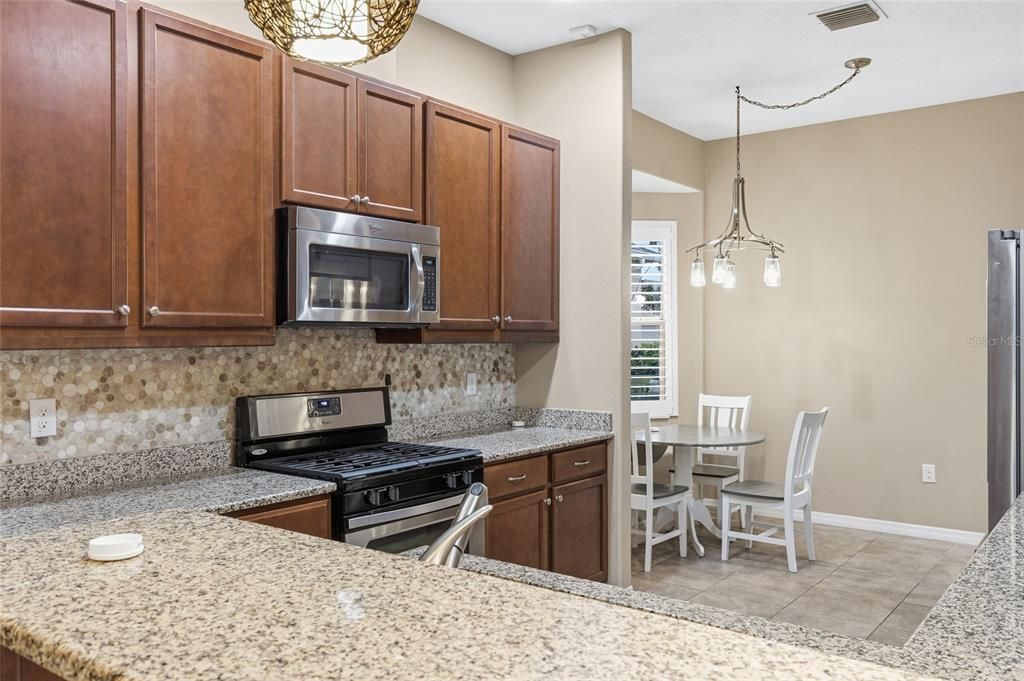 待售: $475,000 (3 贝兹, 2 浴室, 1968 平方英尺)