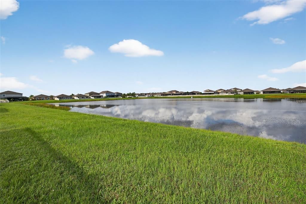 En Venta: $340,000 (4 camas, 2 baños, 1817 Pies cuadrados)