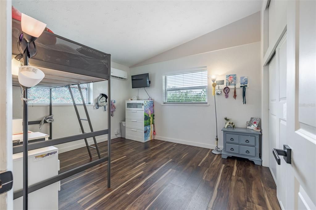 На продажу: $529,900 (3 спален, 2 ванн, 1525 Квадратных фут)