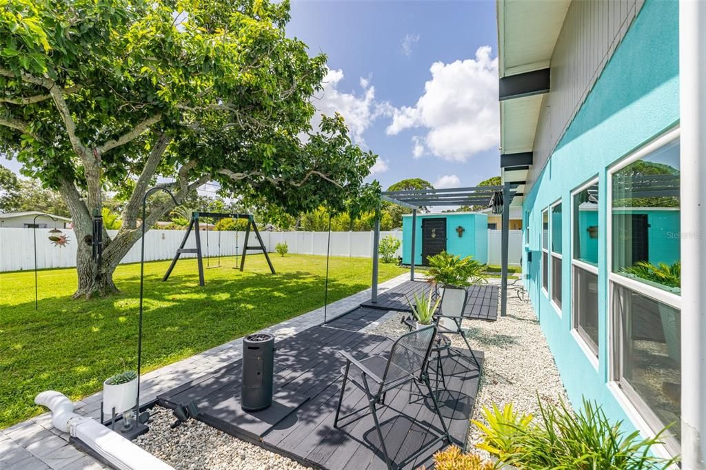 На продажу: $529,900 (3 спален, 2 ванн, 1525 Квадратных фут)