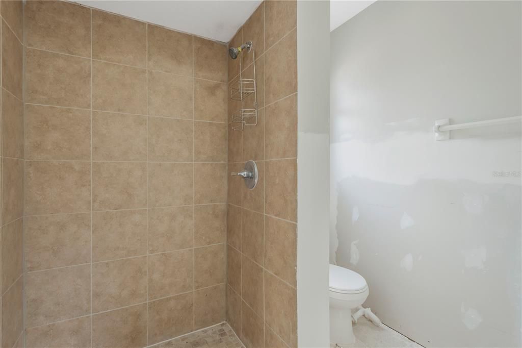 For Sale: $399,900 (3 beds, 2 baths, 1461 Square Feet)