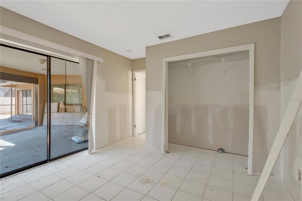 For Sale: $399,900 (3 beds, 2 baths, 1461 Square Feet)