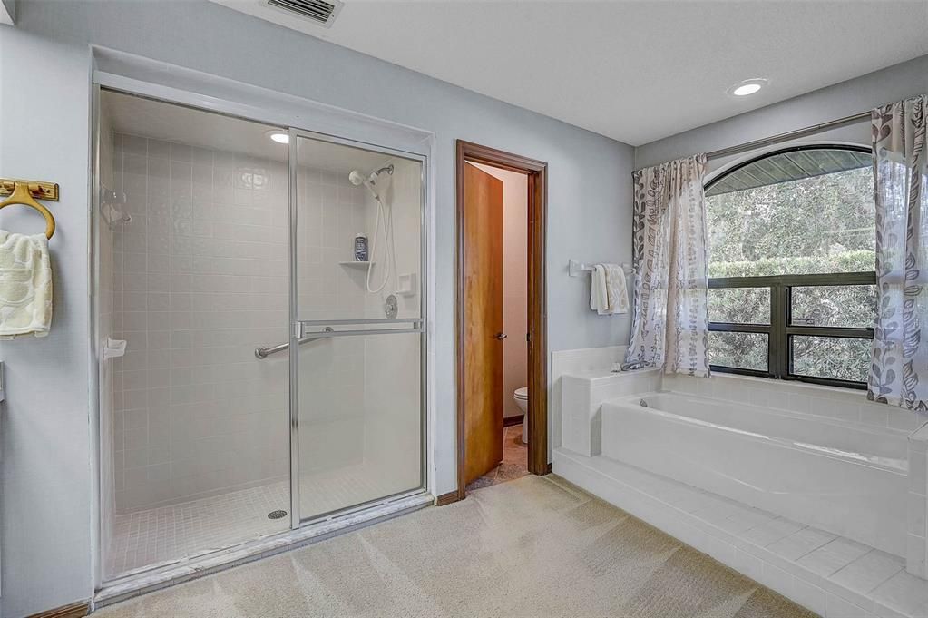 En Venta: $585,000 (3 camas, 2 baños, 2141 Pies cuadrados)