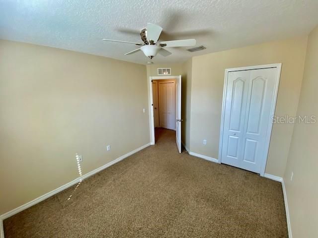 出租: $2,100 (3 贝兹, 2 浴室, 1550 平方英尺)