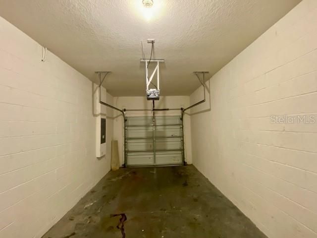 出租: $2,100 (3 贝兹, 2 浴室, 1550 平方英尺)