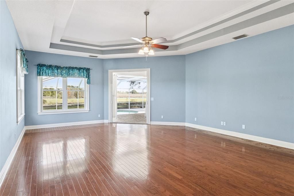 En Venta: $1,200,000 (4 camas, 3 baños, 3437 Pies cuadrados)